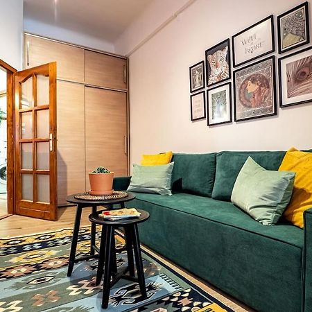 Mexicopo Apartment With Garage Budapest Bagian luar foto