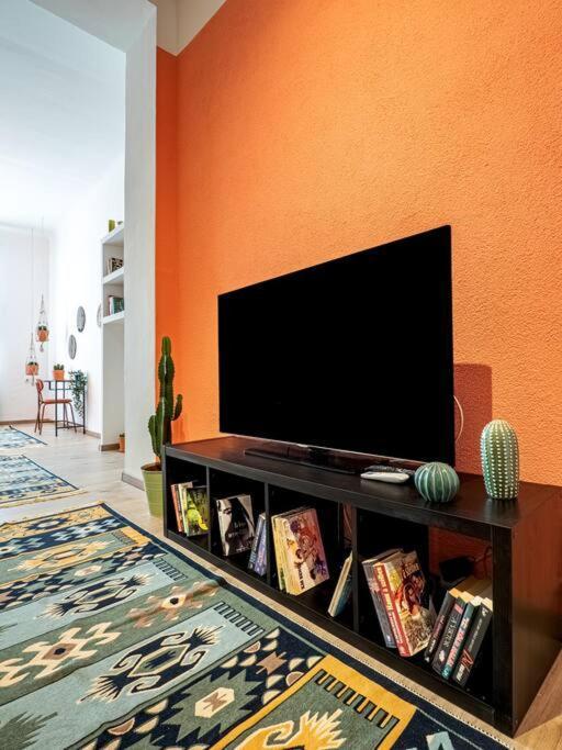 Mexicopo Apartment With Garage Budapest Bagian luar foto