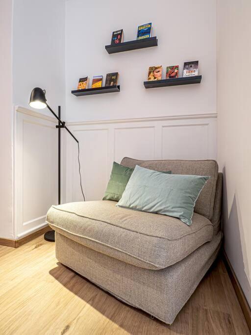 Mexicopo Apartment With Garage Budapest Bagian luar foto
